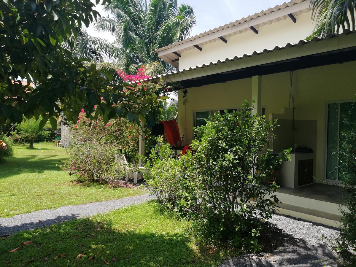 Villa Aathid Garden Khao Lak Exterior foto